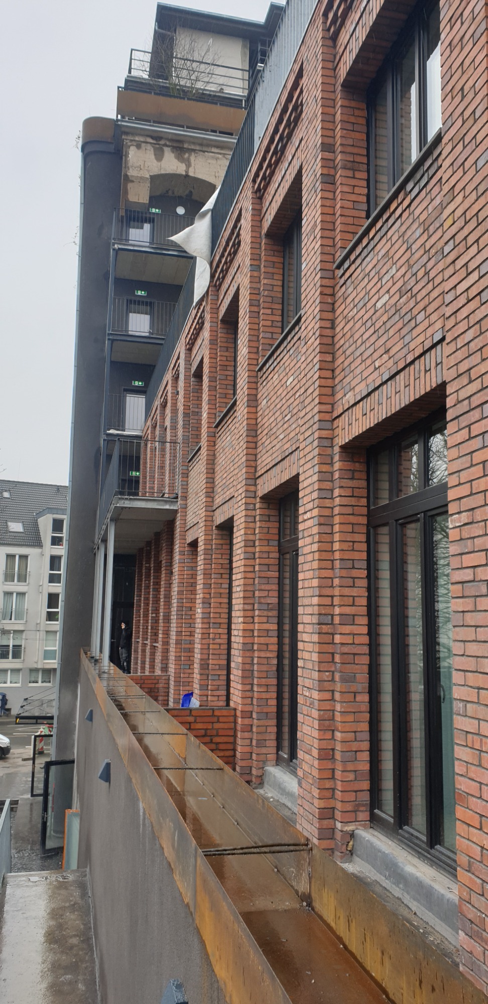 Klinkerfassaden mit dekorativer und klassischer Architektur